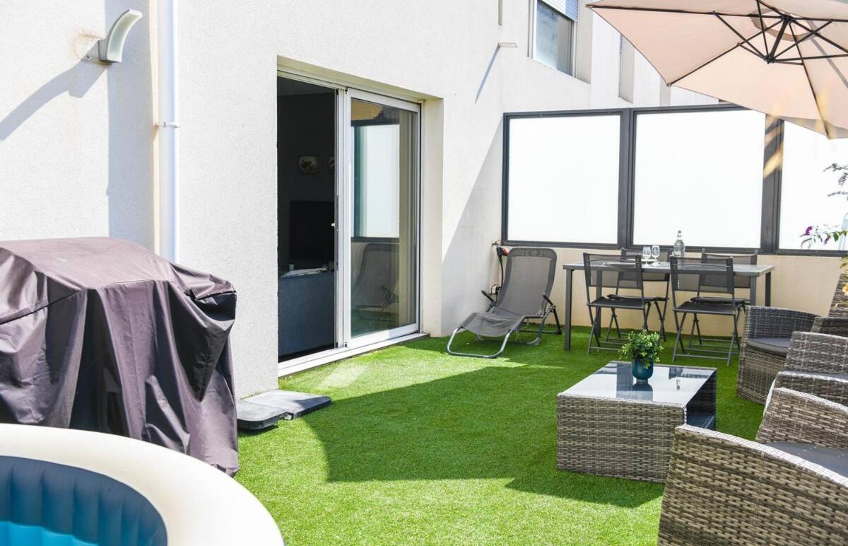 Superbe Appartement Avec Terrasse, Piscine & Parking Prive A Marselha Exterior foto